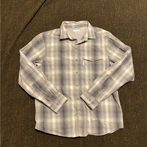 Columbia button down shirt